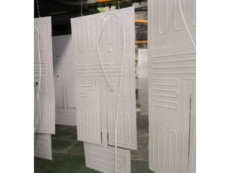 EVAPORATOR